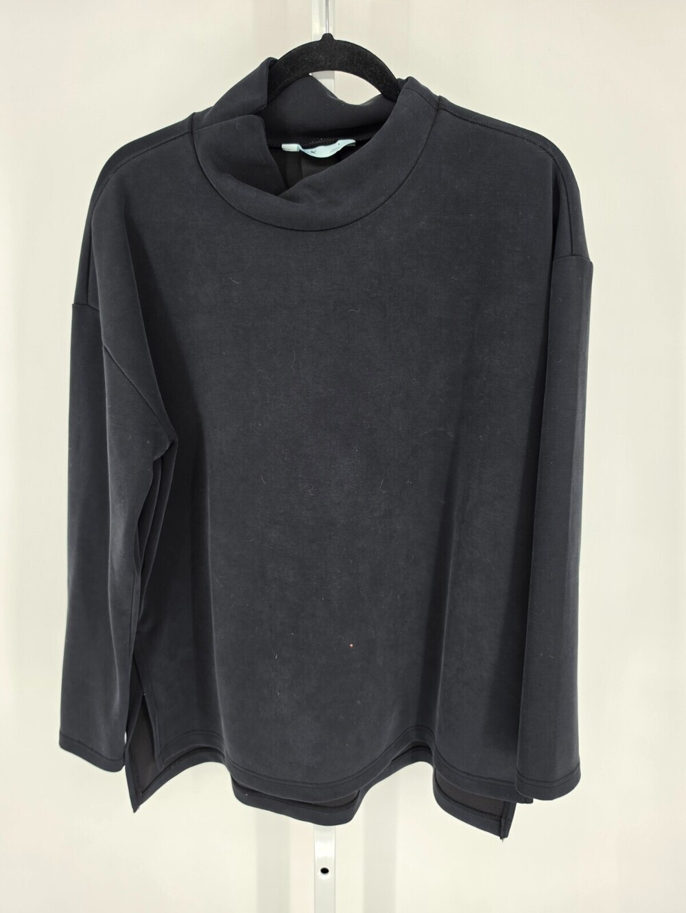 FLX Womens Sz L Mock Neck Slouchy Fit Performance Sweatshirt Black